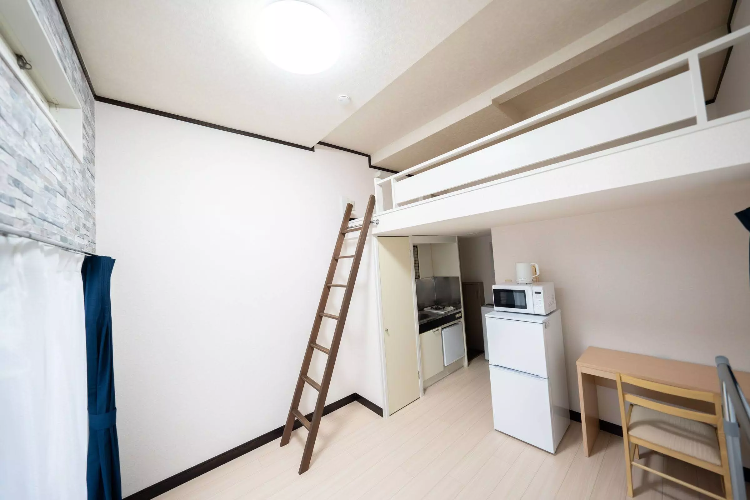 AP238 Neo Plaza Hakuraku A 105