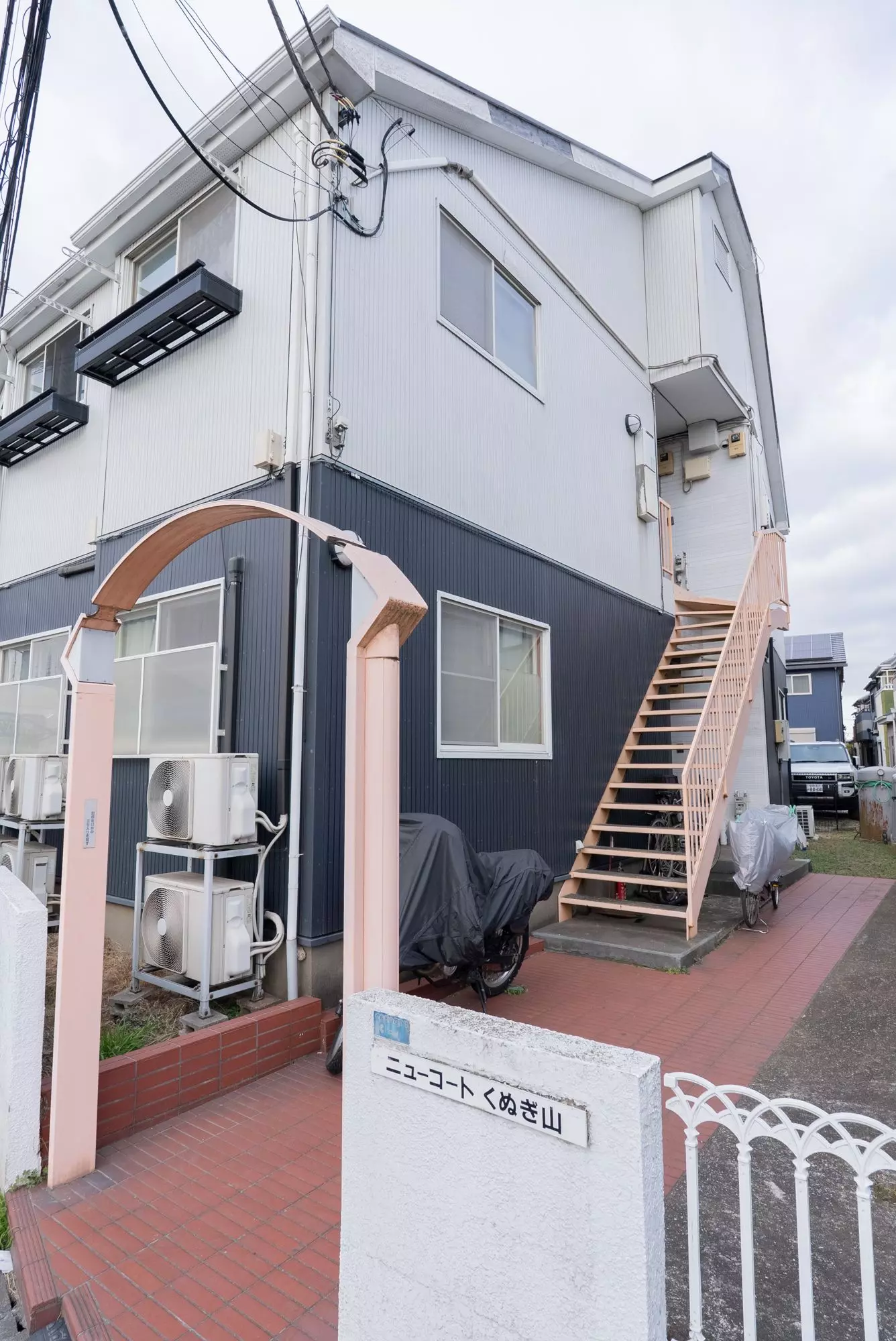 AP948 New Court Kunugiyama 203 photo 5