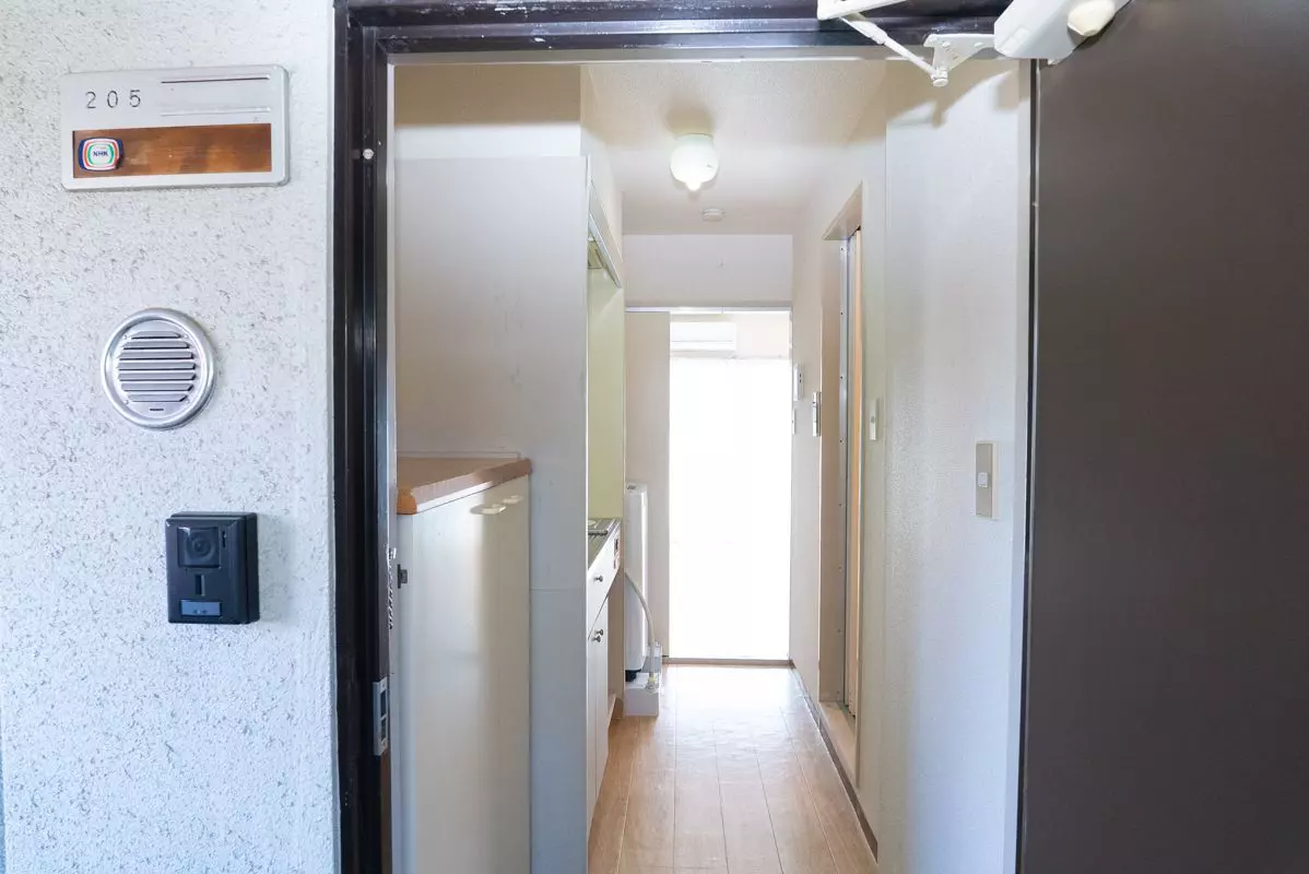 AP1205 Maison Blanche 205