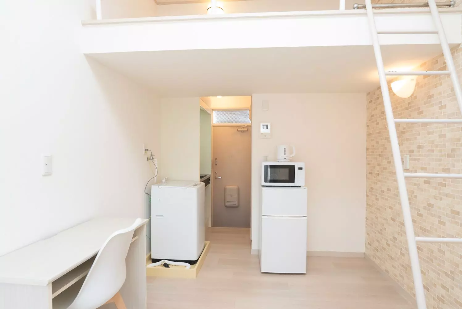 AP1181 Cozy House 101 photo 3