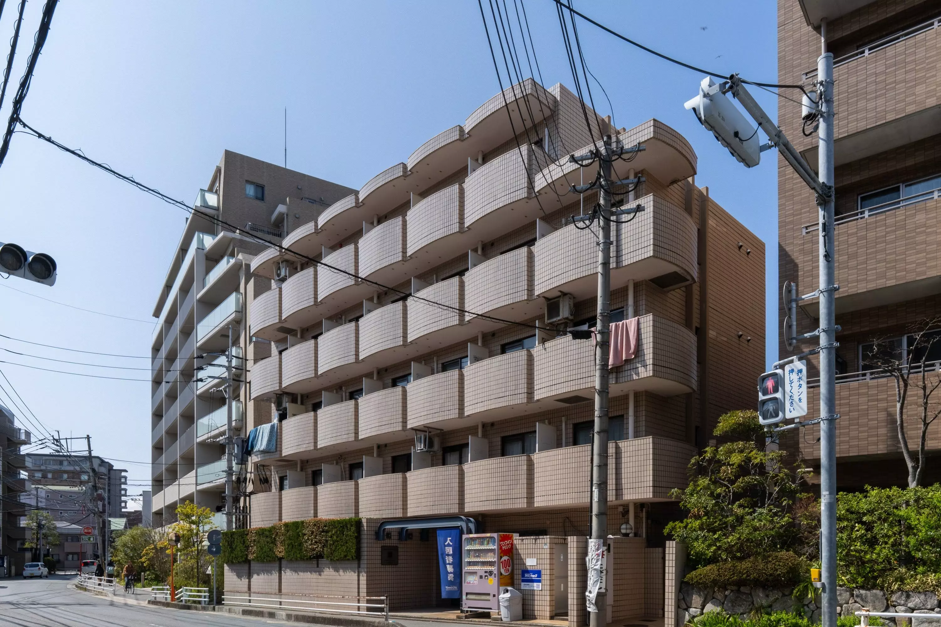 AP1304 La Résidence de Takatori 409 Women-only properties