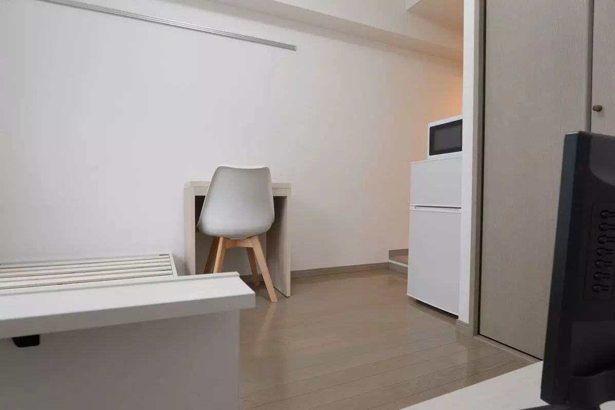 AP1215 Sky Court Shinjuku No. 10, Room 304
