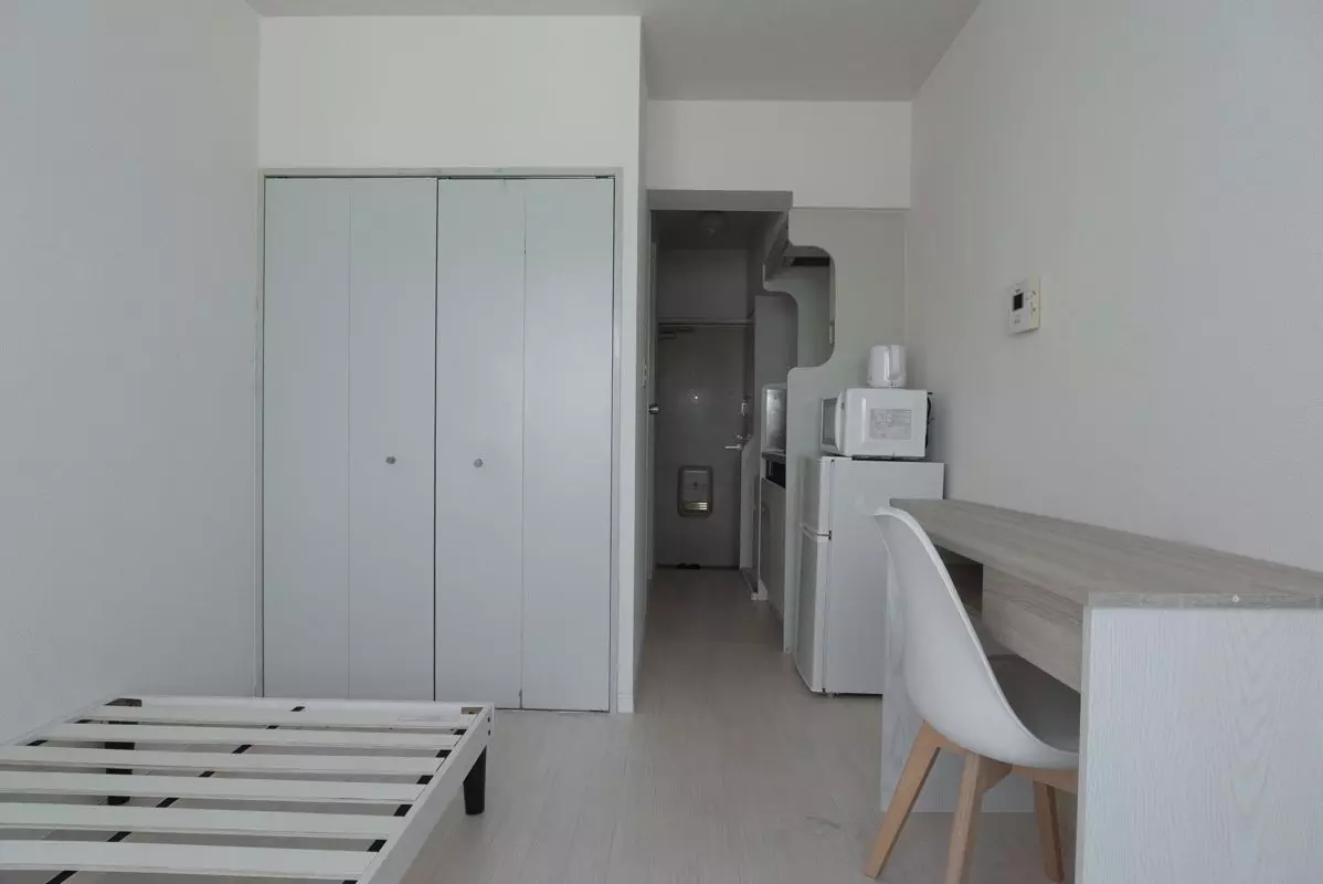 AP1344 Maison de Crédit 402 photo 2